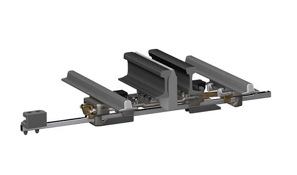 Eine 3D-Darstellung einer mechanischen Baugruppe mit parallelen Metallschienen, Stützhalterungen und verstellbaren Komponenten, wahrscheinlich Teil eines Schienen- oder Fördersystems. Diese komplexe Struktur zeigt Schmiedeteile, die für präzise Ausrichtung und Stabilität ausgelegt sind.