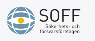 Das Logo von SOFF zeigt eine stilisierte Weltkugel mit einem gelben Kreis in der Mitte neben dem Text "SOFF Säkerhets- och försvarsföretagen" auf hellem Hintergrund.