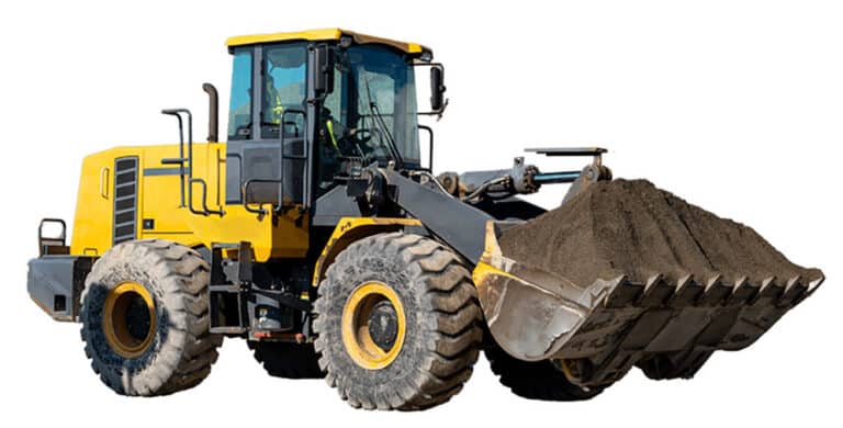 Ein großer gelber Frontlader mit einer vollen Schaufel Erde, isoliert auf einem weißen Hintergrund.